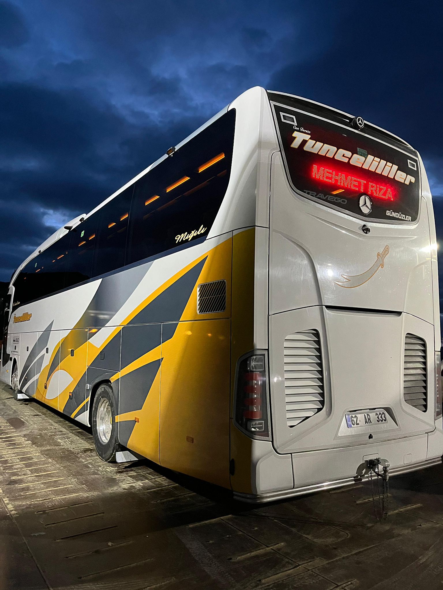 GÜNDÜZLER gece otobüs